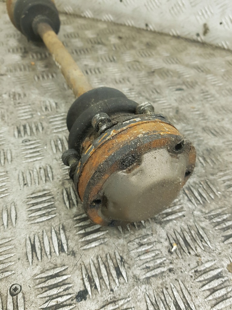 фото №1, Приводной вал левая задняя mercedes-benz e-klasa w124