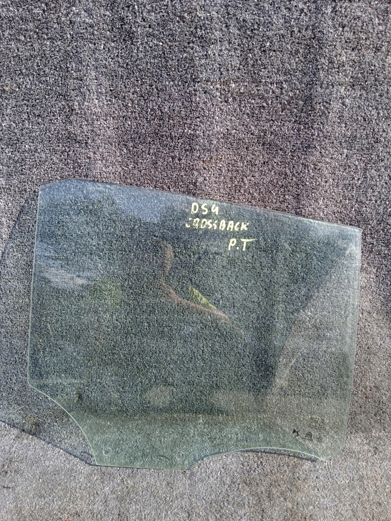 фото №1, Стекло правая дверь задних ds4 crossback 20r