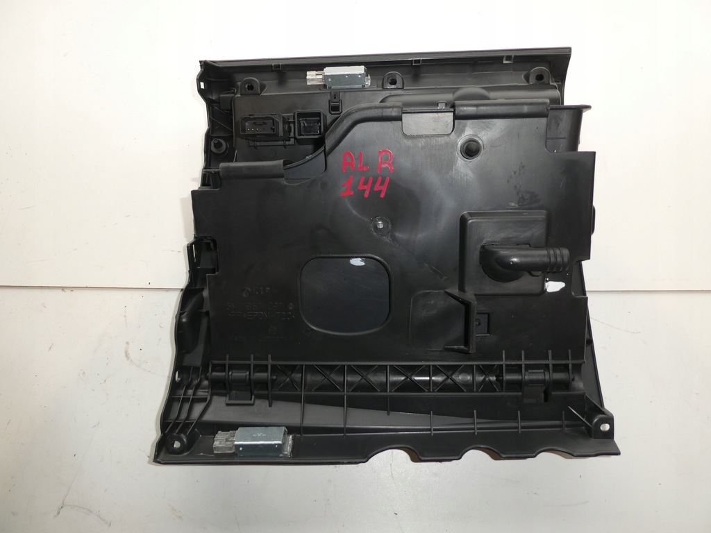 фото №4, Vw golf vi plus бардачок пасажира 5m1857097q