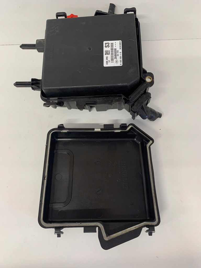 фото №1, Коробка предохранителей r scenic iii