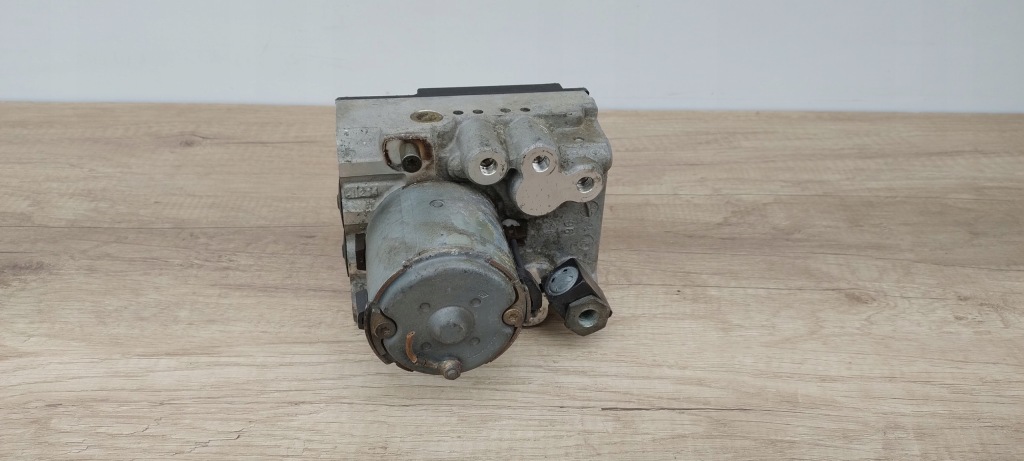 Купити Насос abs mercedes e-klasa w210 clk w208 bosch