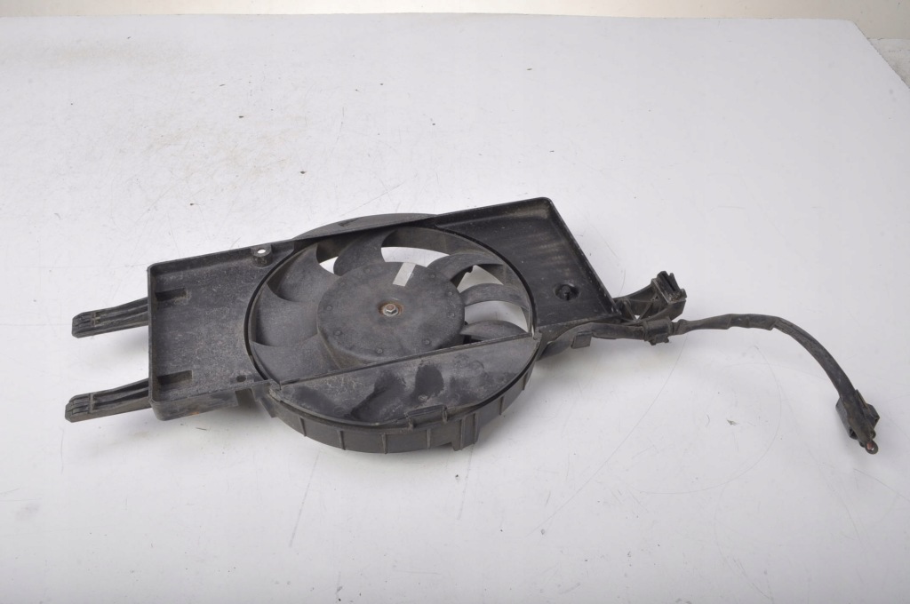 Купить Ford focus mk3 вентилятор радиатора bv61-8c607-sc