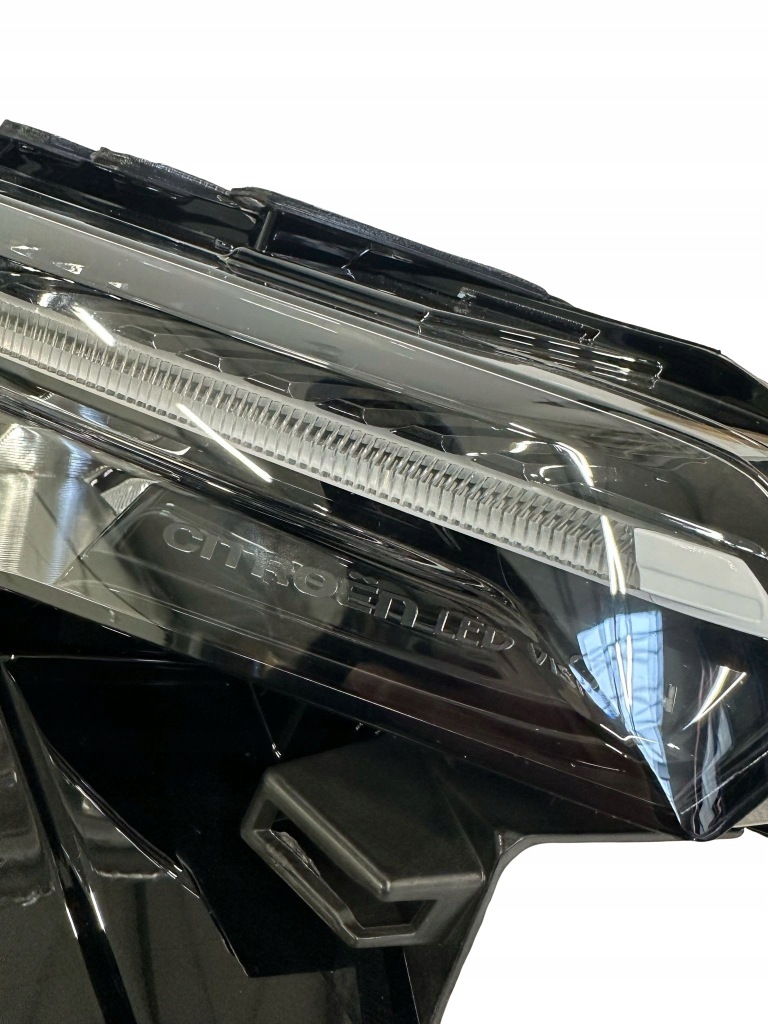 фото №13, Лампы передние citroen c5 aircross комплект 9845355980 9845356280