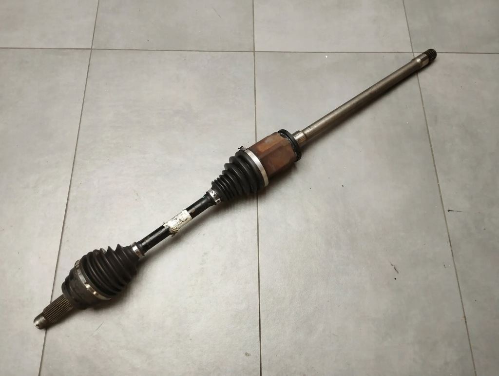 Купити Bmw x6 e71 2012 4.4 v8 привідний вал права перед