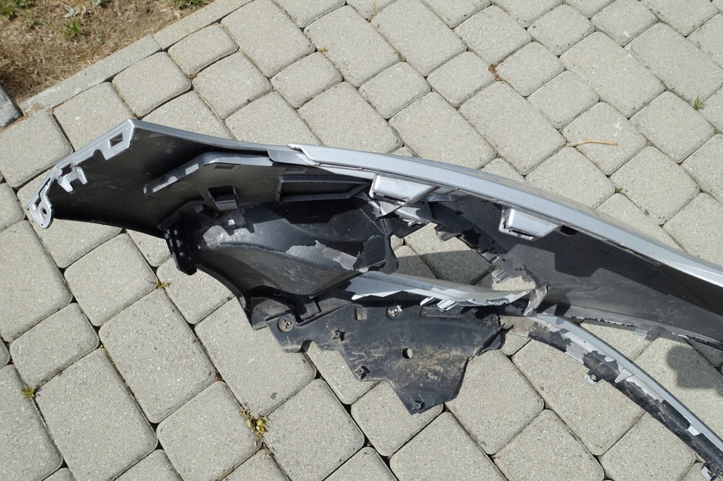 фото №8, Renault clio v бампер передний оригинал серебряный