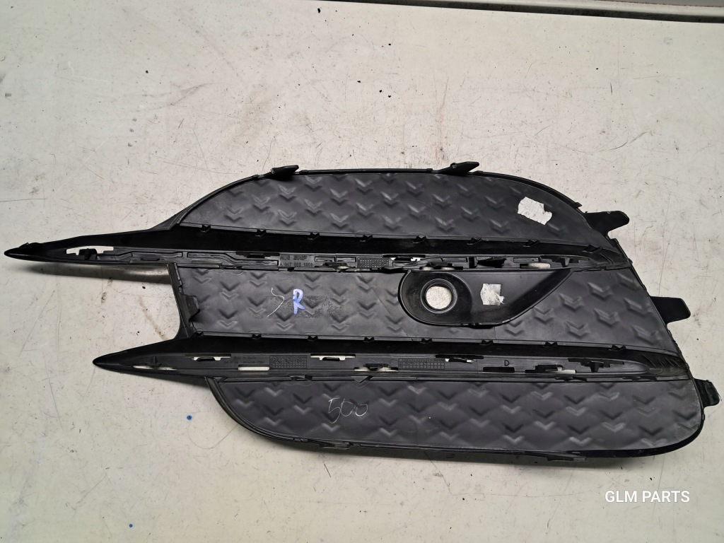 Mercedes v klasa amg права решітка бампера передній a4478851300 Зі Шроту