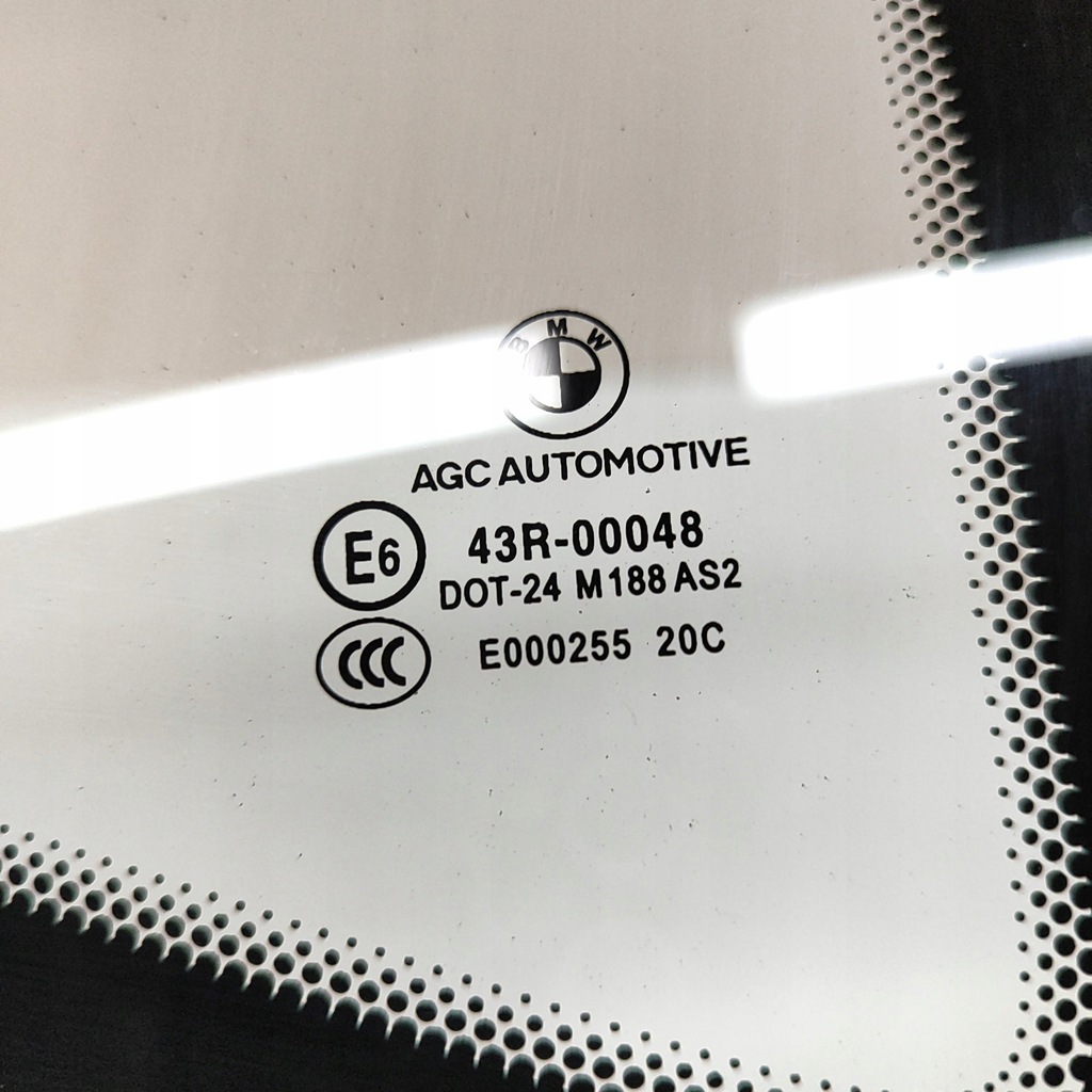 фото №5, Bmw i3 2020 права сторона скло кузовна задня