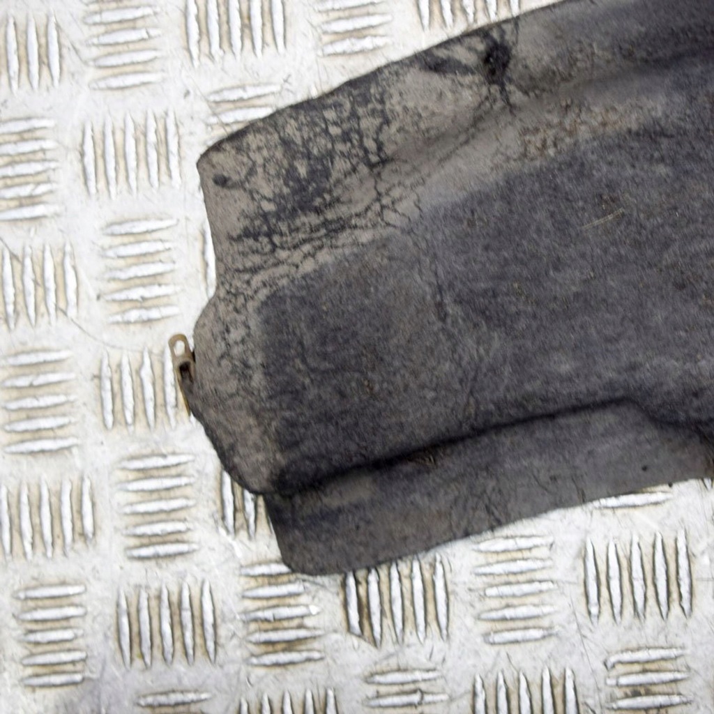 фото №7, Nissan leaf ii ze1 2018 права сторона підкрилок задні