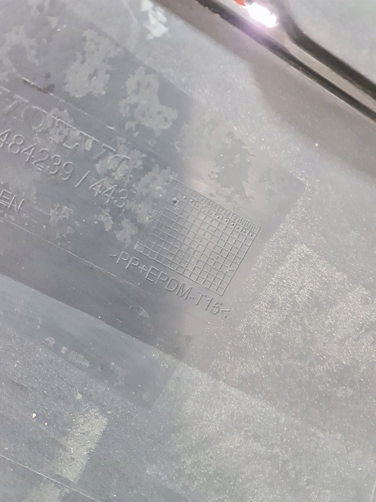 фото №13, Volvo v70 s70 ii 00- бампер перед передний 09484239