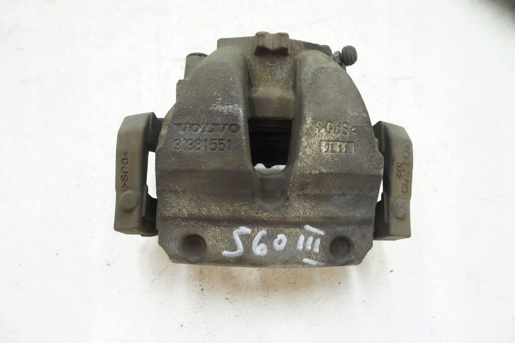 фото №1, Volvo s60 iii суппорт тормозной левый перед 31381551