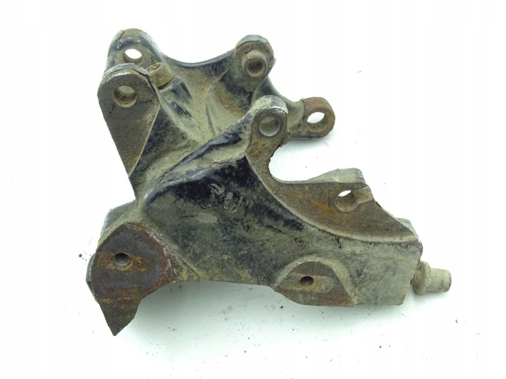 фото №1, Peugeot 306 98-02 1.9 td d8a кронштейн кронштейн генератора