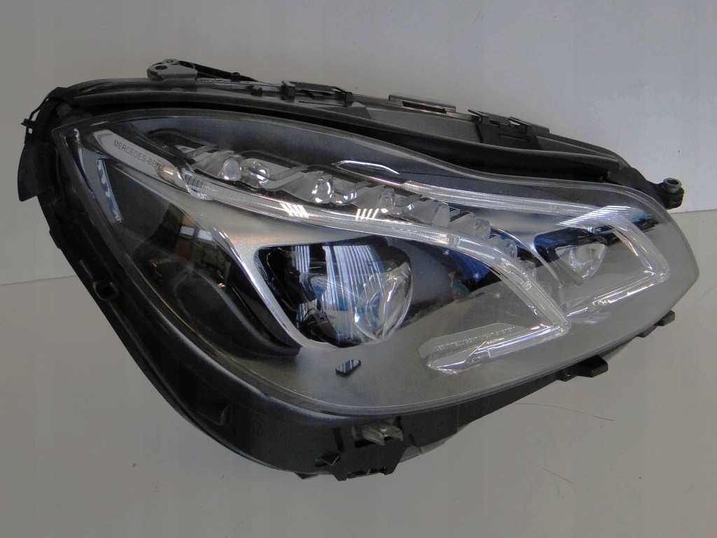 Mercedes e klasa 212 w212 фара передня права ils led рестайлінг в Україні