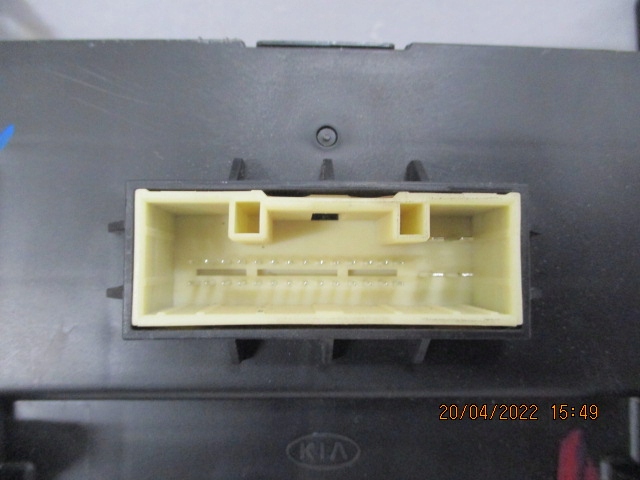 фото №6, Kia sportage iii панель кондиционера 97250-3u200