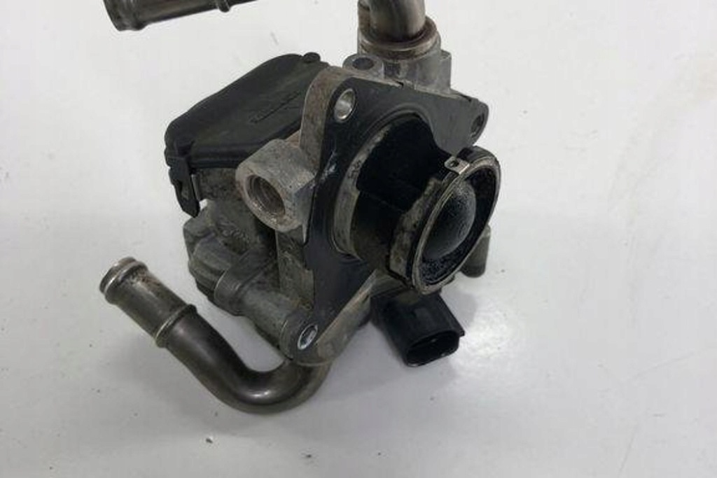 фото №7, Клапан egr vw tiguan 5n_ 04l131501rv110 2.0l дизель 110kw 2018