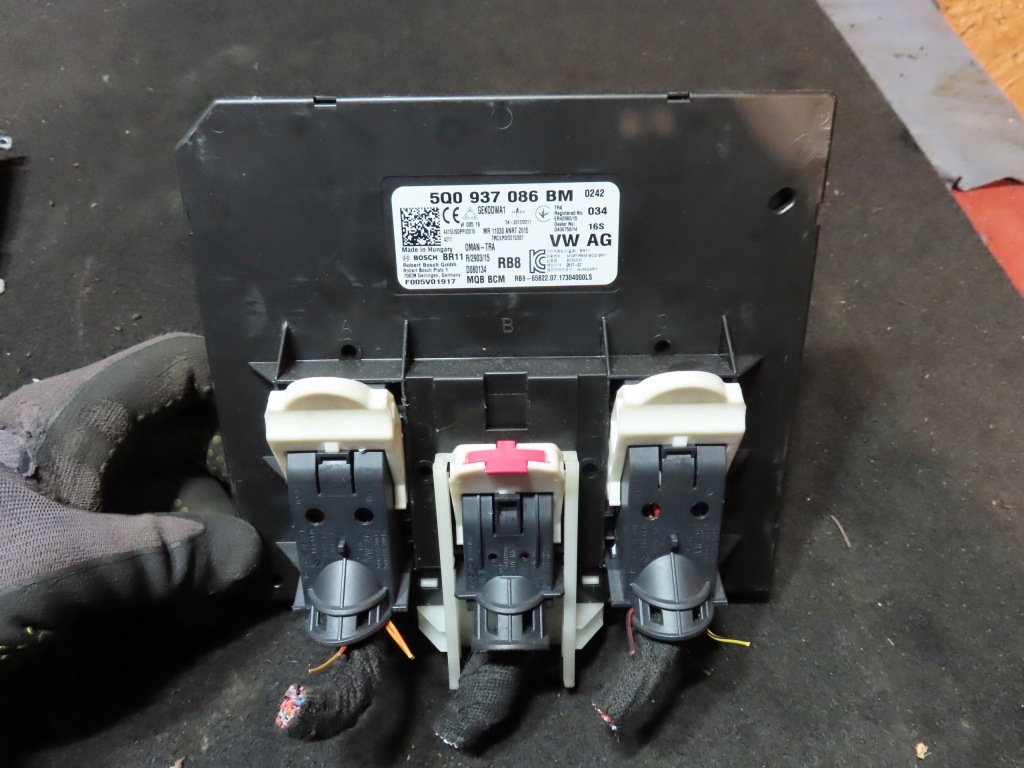 фото №1, Skoda octavia iii fl модуль комфорту 5q0937086bm