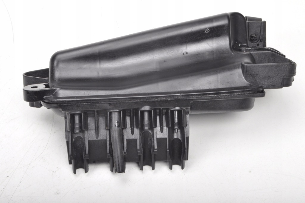 фото №3, Mercedes slk w172 r172 2.2 бак вакуумa