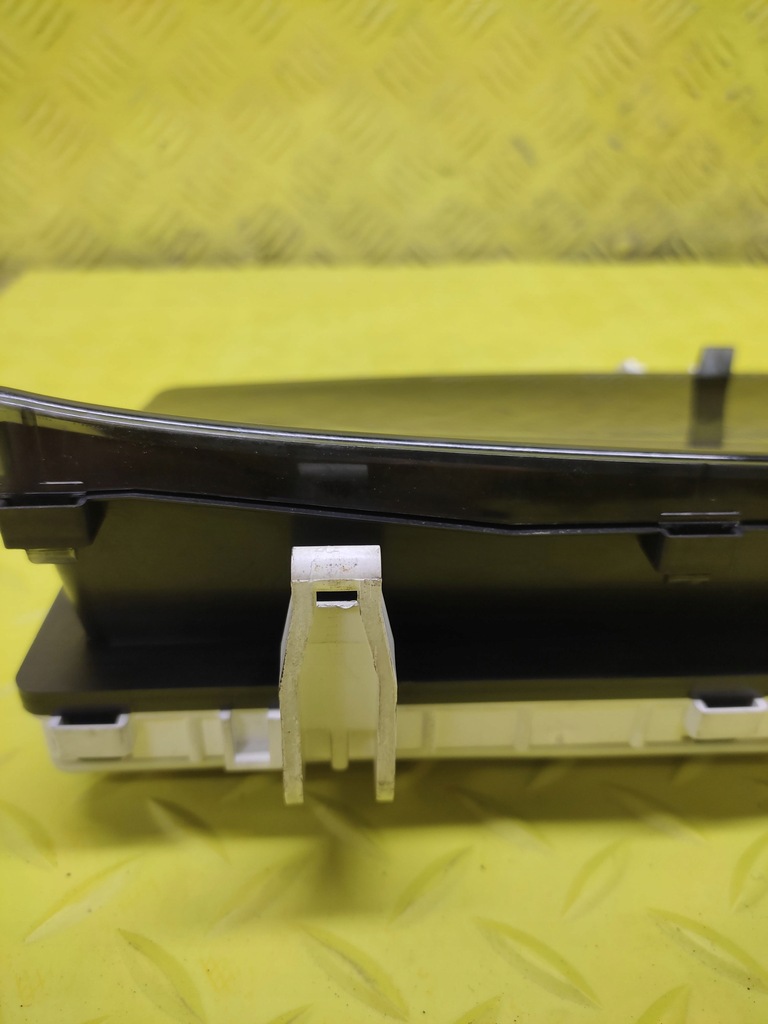 фото №6, Toyota corolla verso счетчик приборы 8380025741