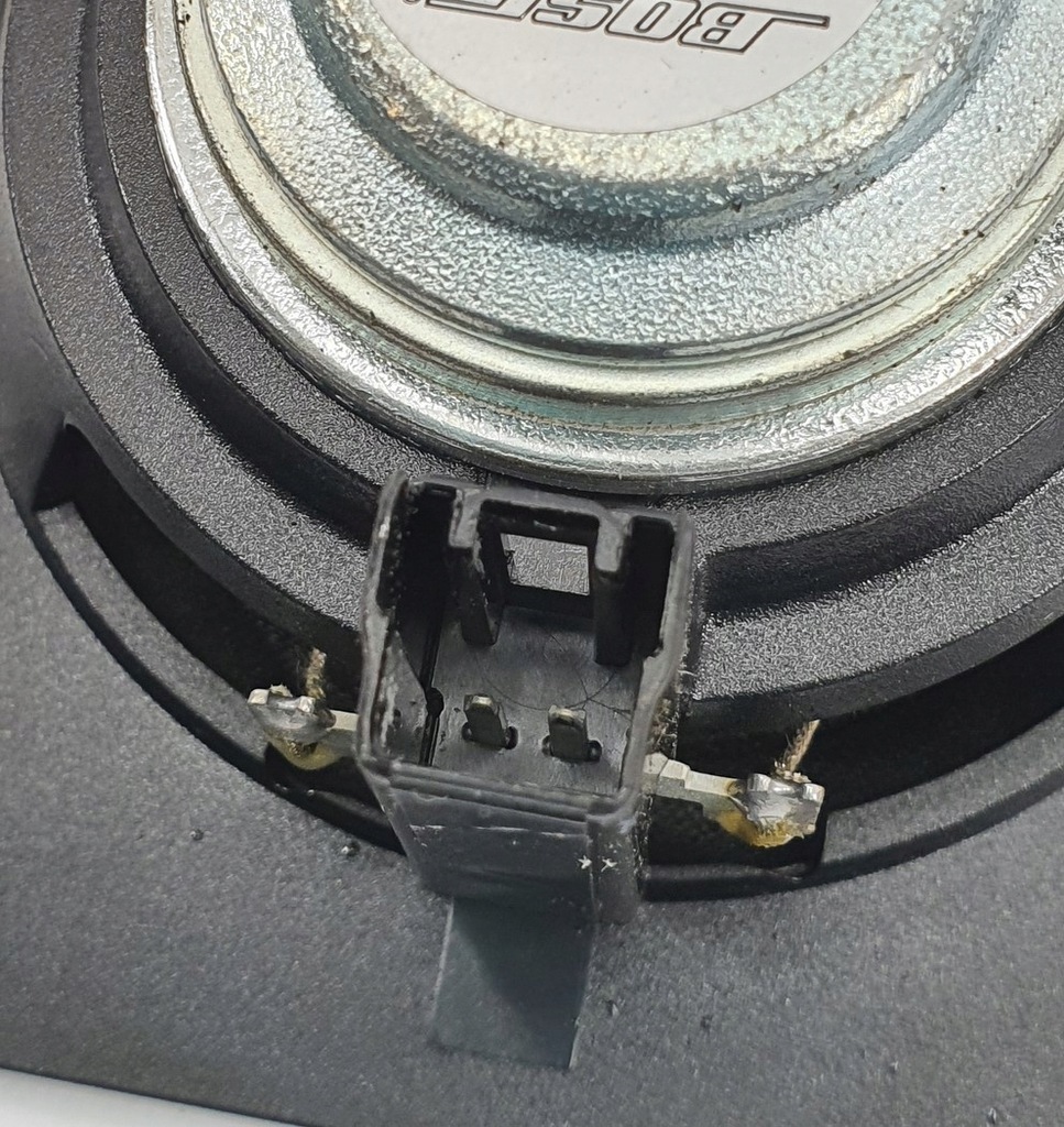 фото №3, Динамік консолі bose mazda rx-8 f15166960