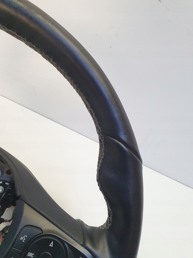 фото №5, Opel corsa f повітропровід шкіра мультифункція