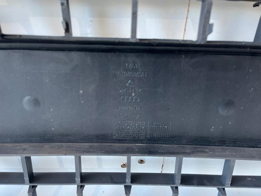 фото №6, Audi a5 8t0 решётка радиатора решётка радиатора 8t0853651 e оригинал