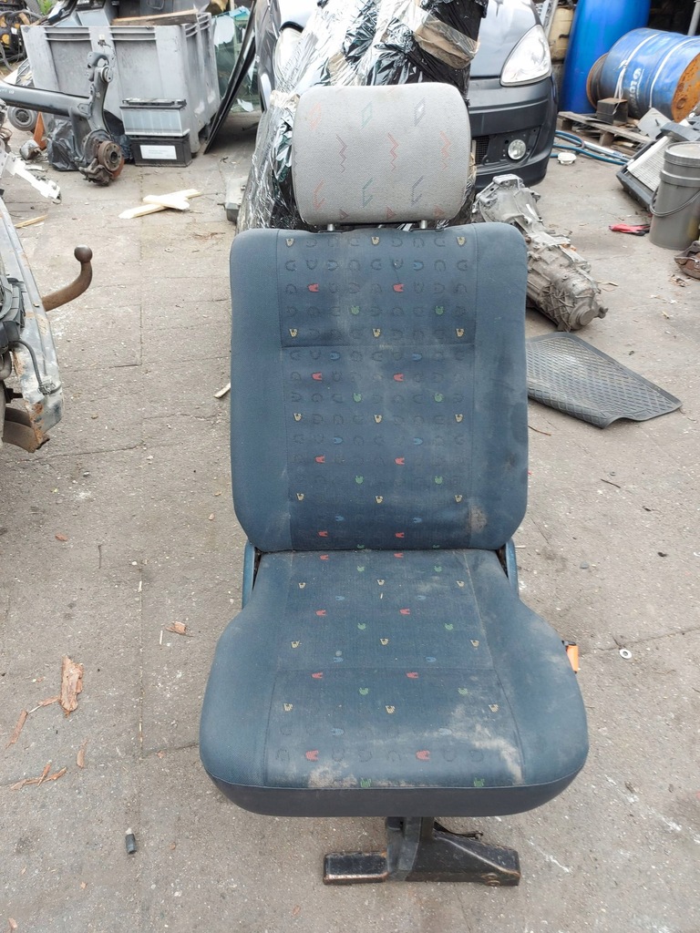 фото №5, Vw multivan t4 2001 сиденье drugi ряд подставка для сиденья