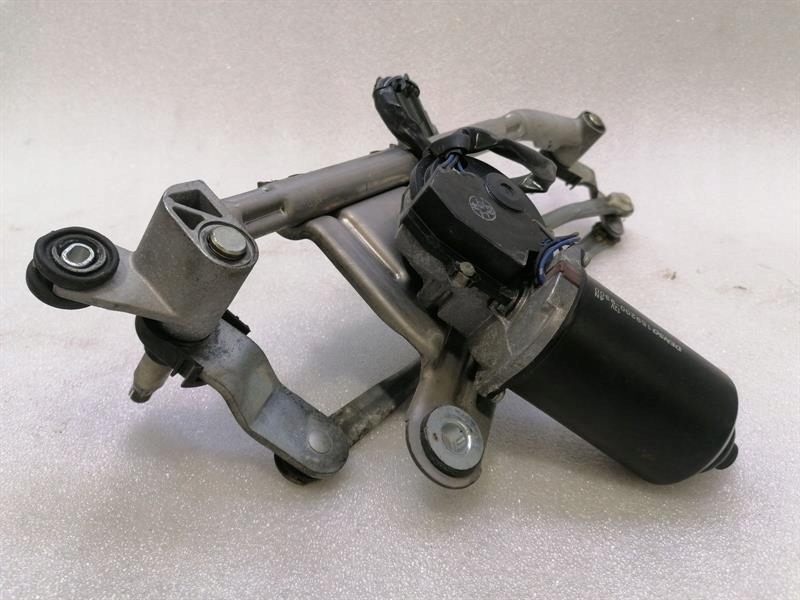 Ferrari ff f151 передня частина двірник тягa 84198200 двигун rhd правий кермо Оригінал