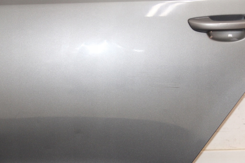 Дверь левая задние левый задний  volkswagen vw golf vi hb 2008r- la7t - kod Недорого