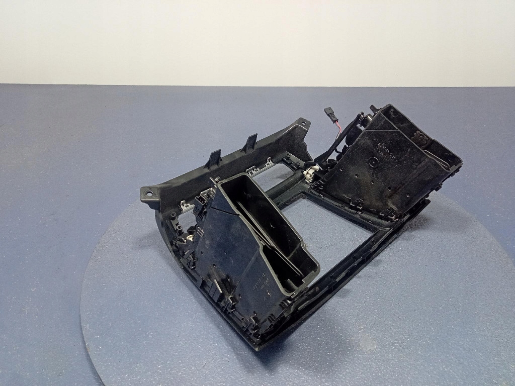 фото №7, Maserati levante середній ґрати обдув рамка екрана 6700749220