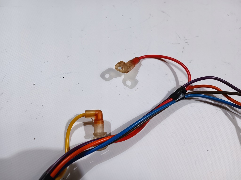 фото №5, Провода отопителя chevrolet corvette c5