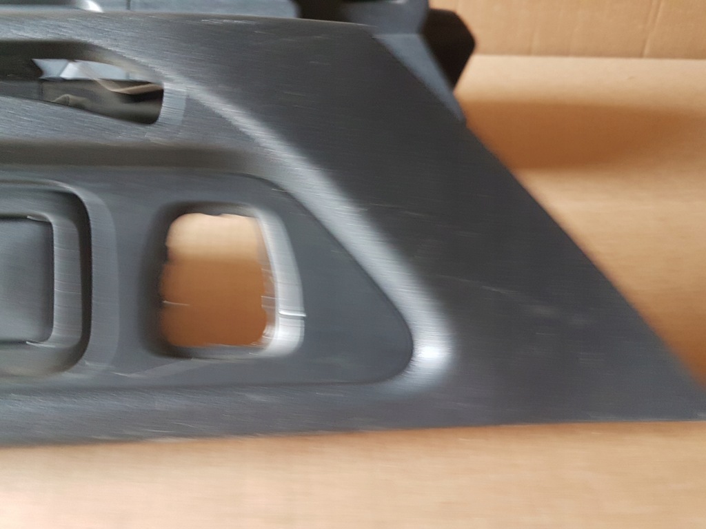 фото №6, Citroen c5 iii защита кронштейн шторка правое левая