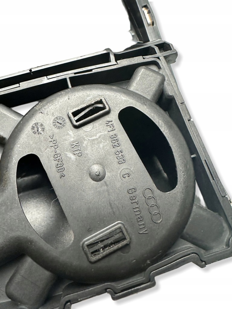 Купить Audi a6 s6 c6 4f 3200cm3 бензин пепельница передняя 4f1857951a