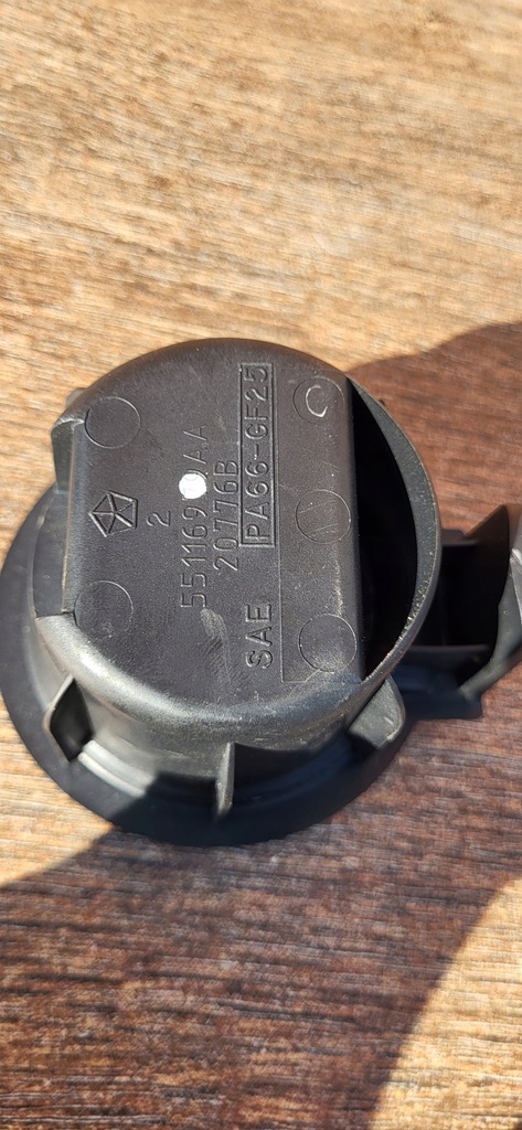 фото №8, Jeep cherokee liberty kj 01-07r пепельница