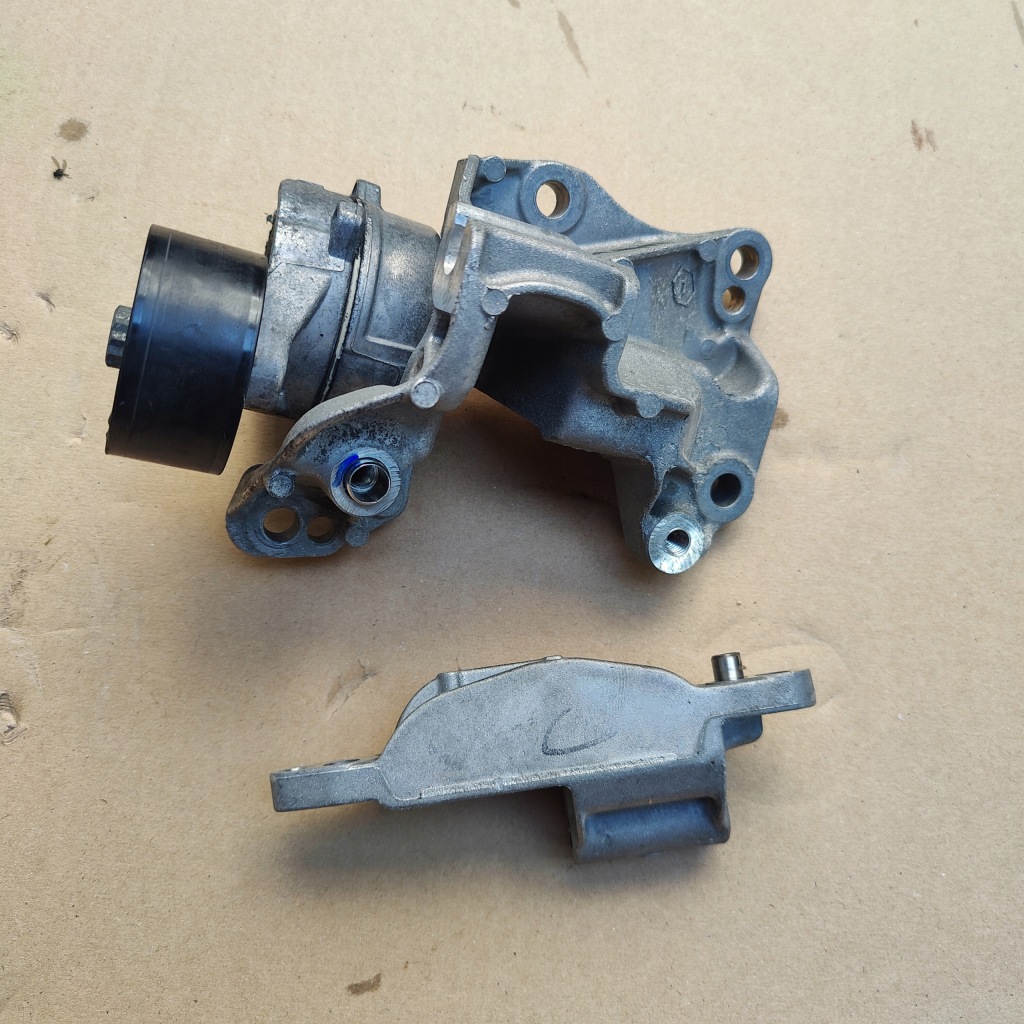 фото №1, Citroen c3 iii 1.2vti основание компрессор altern.