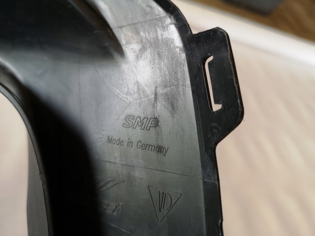 фото №7, Porsche gt4 982- молдинг решётка бампера левая