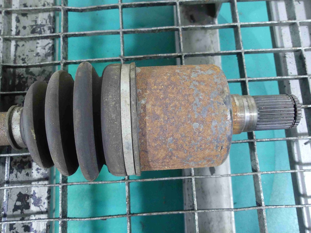 фото №3, Привідний вал перед ліва volvo s80 ii v70 iii 3.2