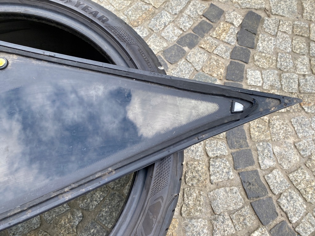 Mercedes 166 ml скло кузовна ліва задній 1666701312 оригінал Доставка