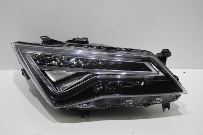 Купити Seat ateca full led правий фара перед правий