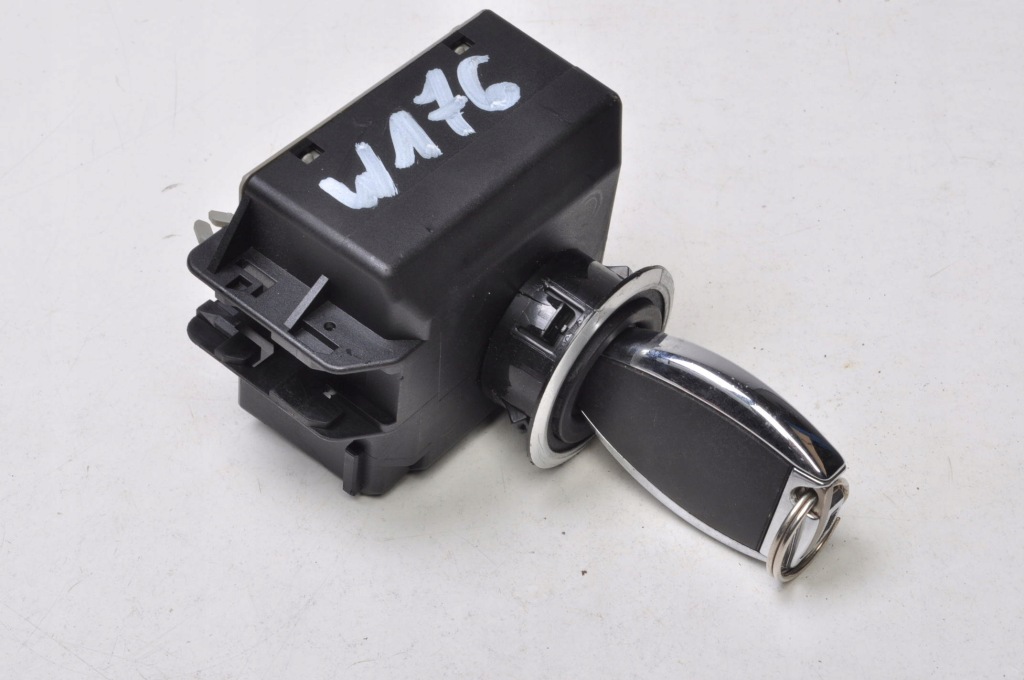 Купить Mercedes w176 замок зажигания ключ a2469054702