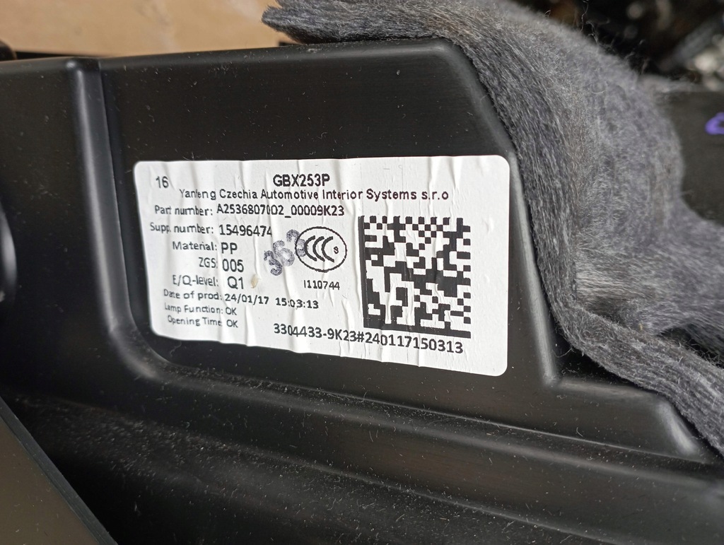 фото №9, Mercedes glc w253 amg бардачок пасажира розпилювач perfum a2536807002