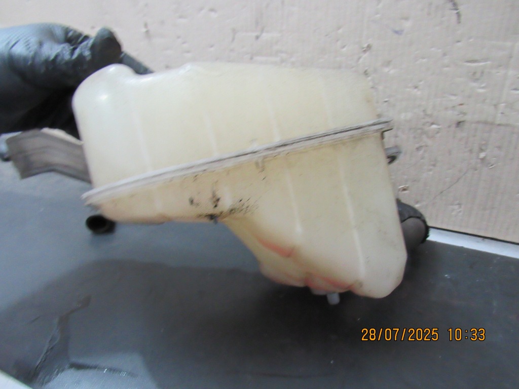 фото №6, Бачок расширительный corolla e15 06-13 16480-26030