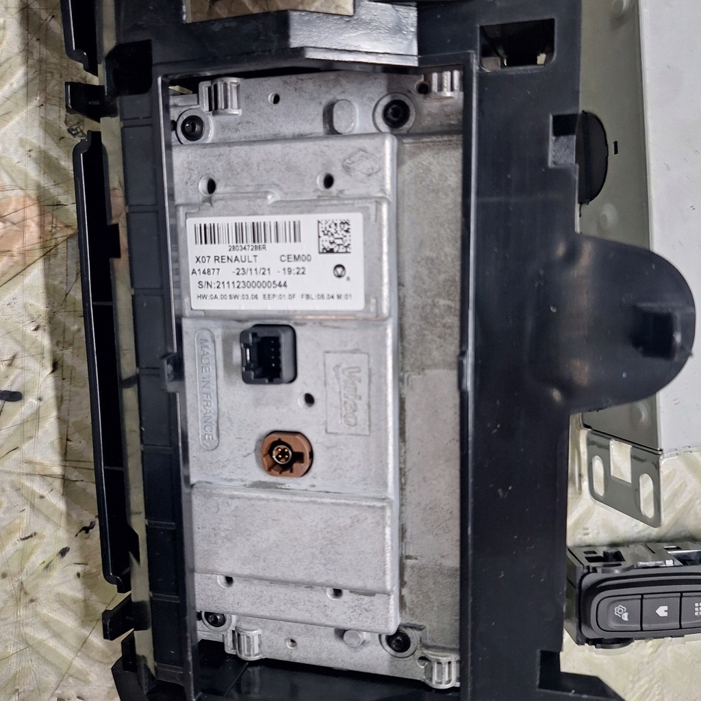 фото №11, Рамка радіо навігація дисплей renault twingo iii 259151818r 280347286r