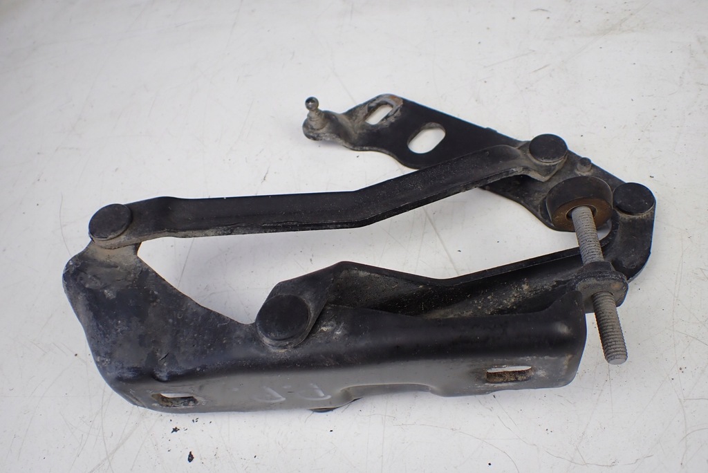 фото №9, Петлі капот двигуна лівий правий corvette c5