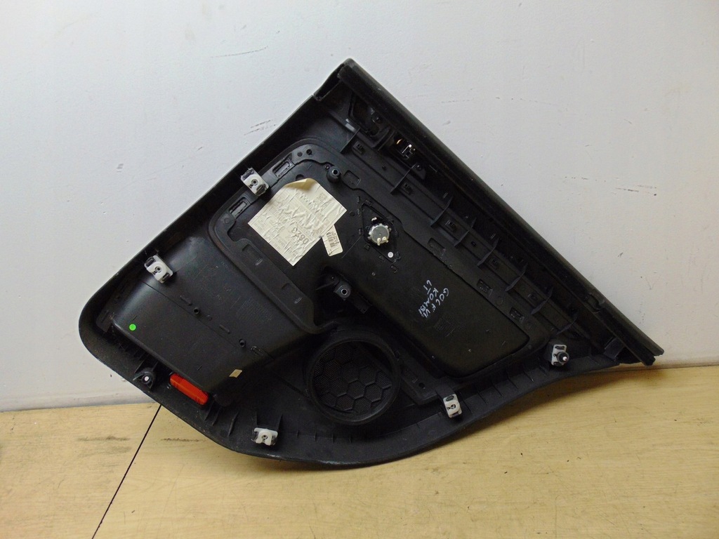 фото №9, Оббивка обшивка двері лівий задня vw golf vi kombi 1k4868115