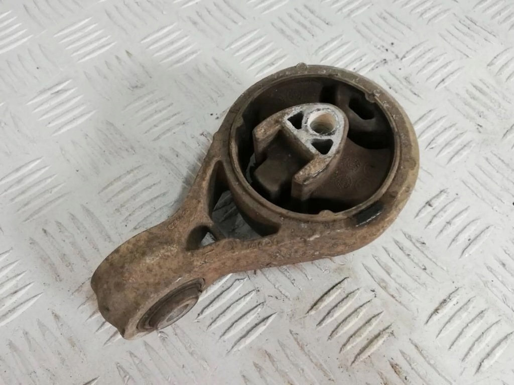 фото №1, Mini countryman r60 кронштейн подушка двигателя