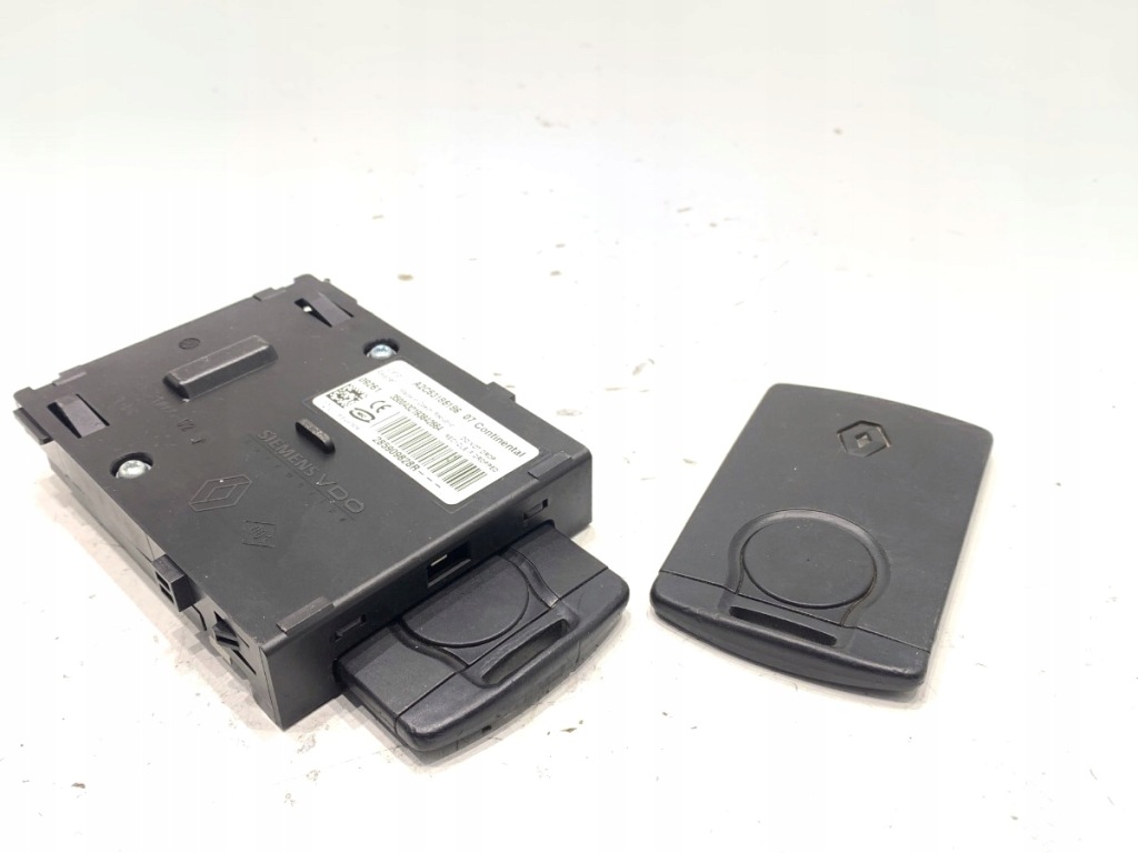 фото №1, Замок запалювання зчитувач карта renault megane iii 285909828r 1.6 101km ключ