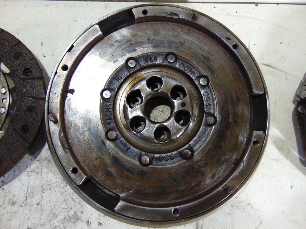 фото №6, Сцепление колесо двухмассовый 3008 508 5008 i 1.6 hdi