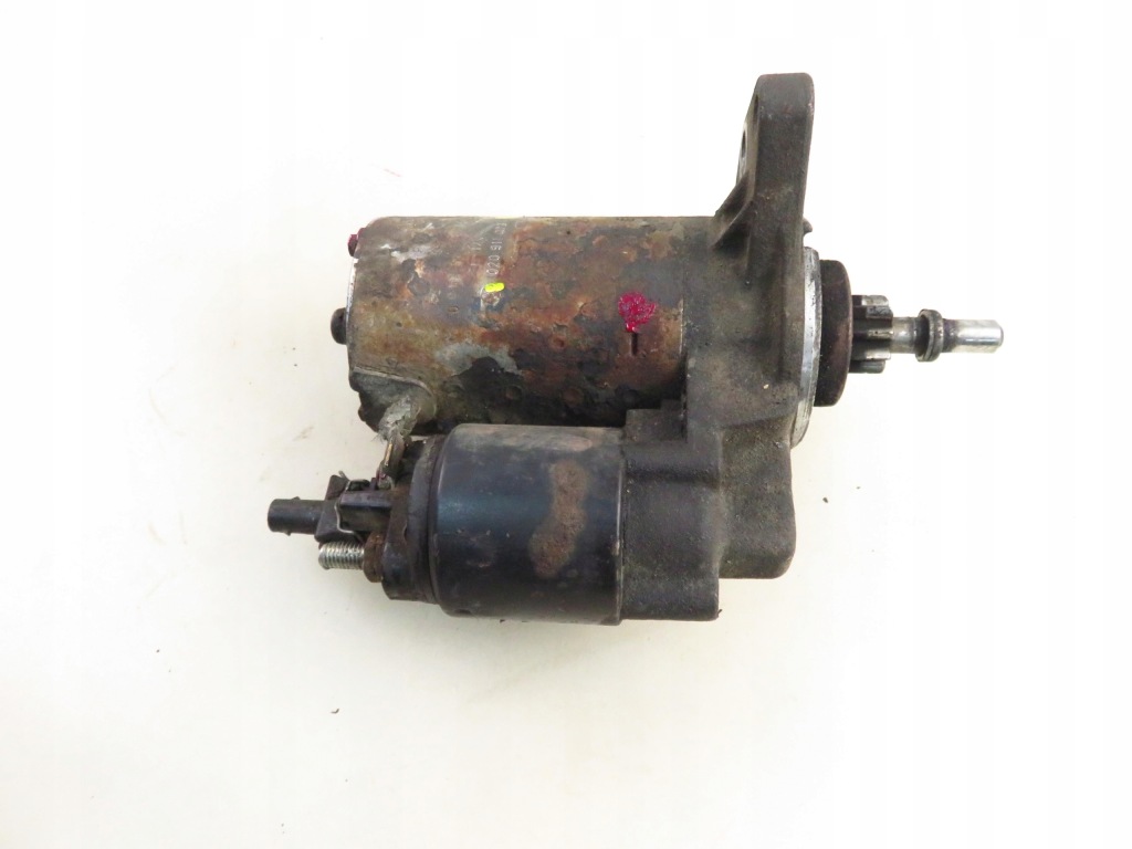 Купити Стартер vw golf 3 1.6 020911023n