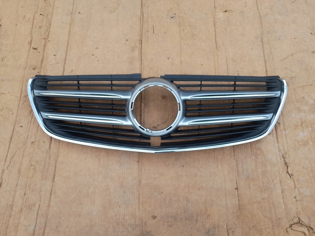 фото №1, Решётка радиатора mercedes v klasa w447