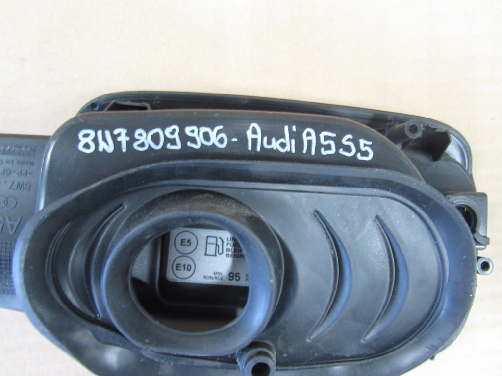 фото №4, Audi a5 8w7 крышка заливной топлива заливная горловина