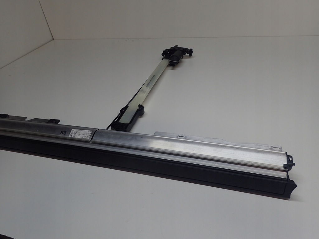 фото №5, Audi a8 d4 шторка задняя электрическая привод шторка 4h4861333a 4h0881963